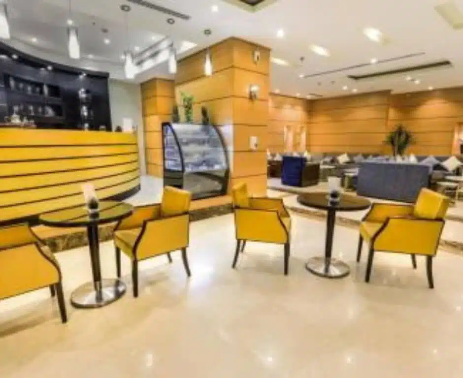 Elaf-Al-Mashaer-cafe-area